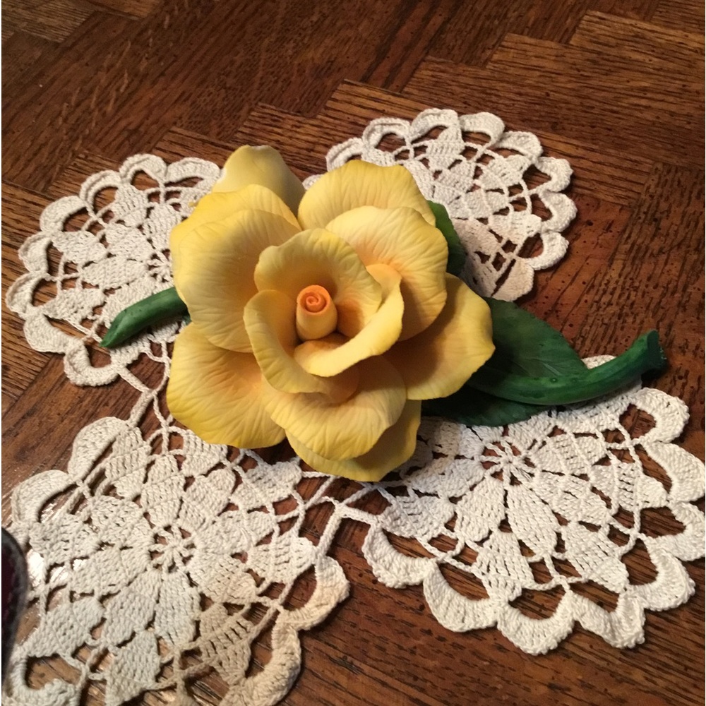Capodimonte Yellow Porcelain Rose